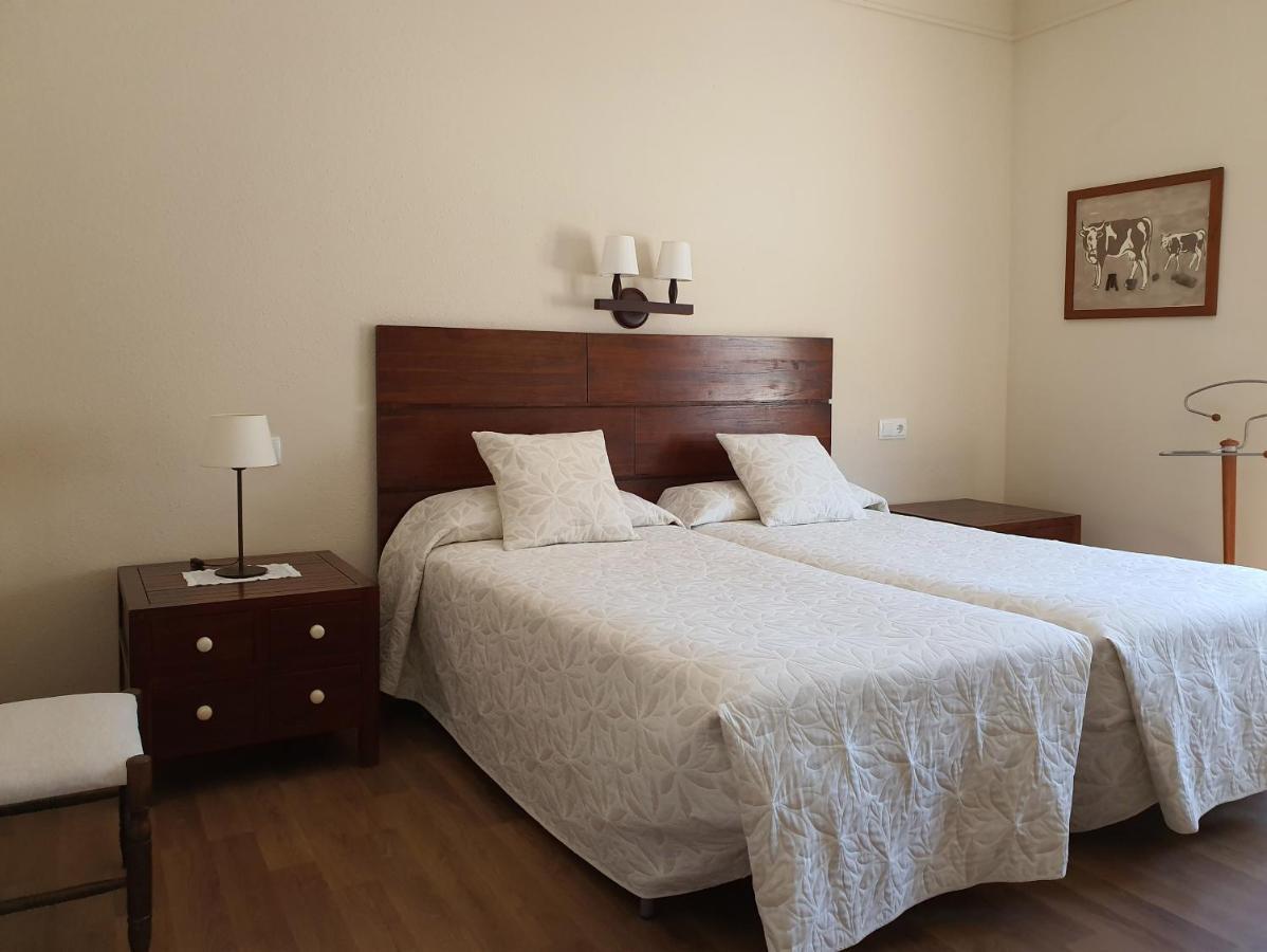 אל פונט דה סוארט Hostal Canigo מראה חיצוני תמונה