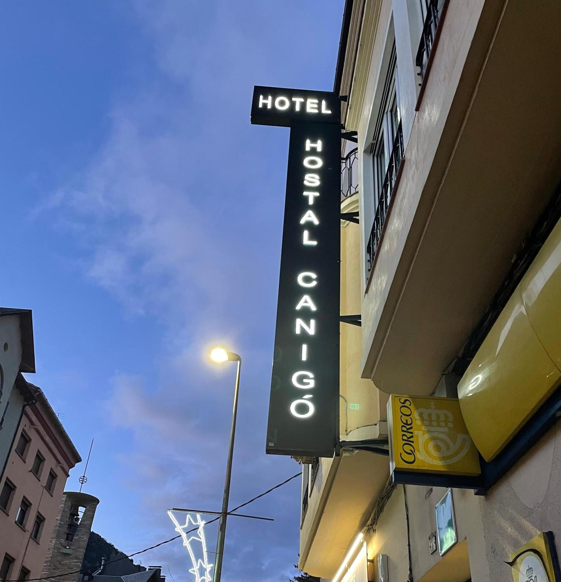 אל פונט דה סוארט Hostal Canigo מראה חיצוני תמונה